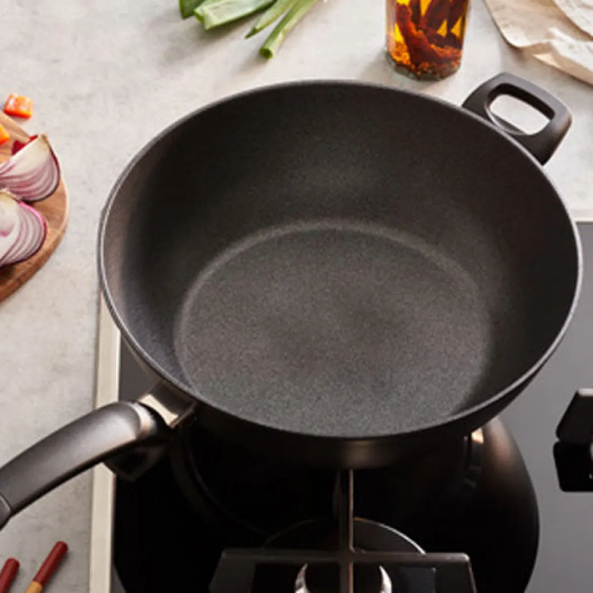 Adamant® Wok