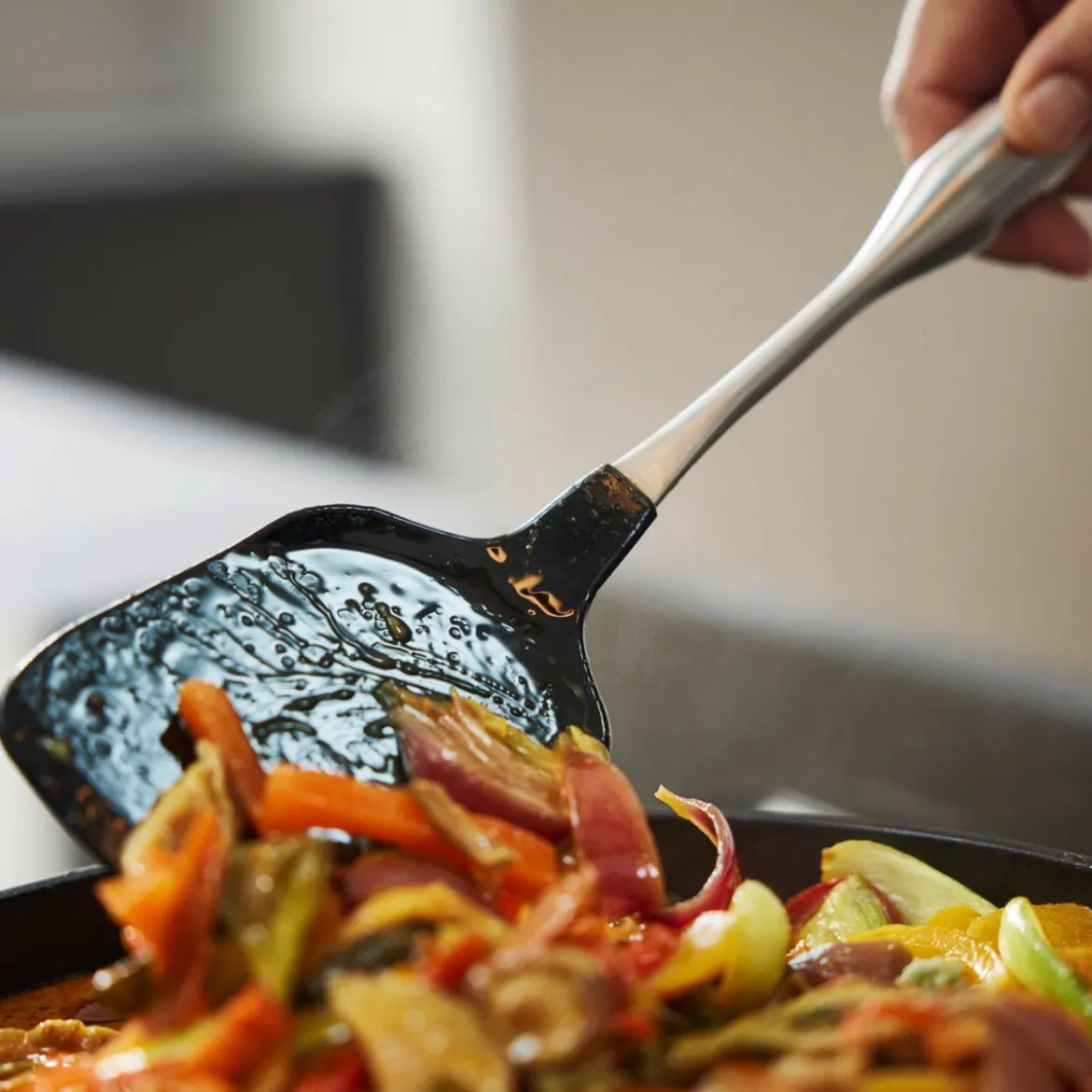 Fissler Essential® Wokwender mit Silikon